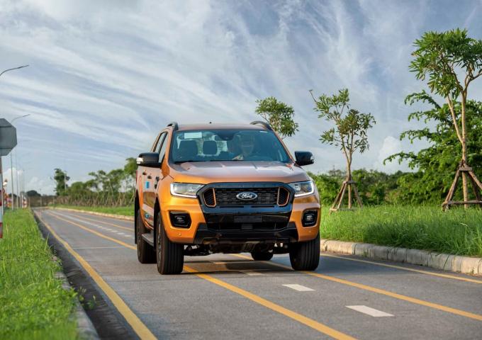 CẬN CẢNH DÂY CHUYỀN LẮP RÁP RANGER TẠI NHÀ MÁY FORD VIỆT NAM