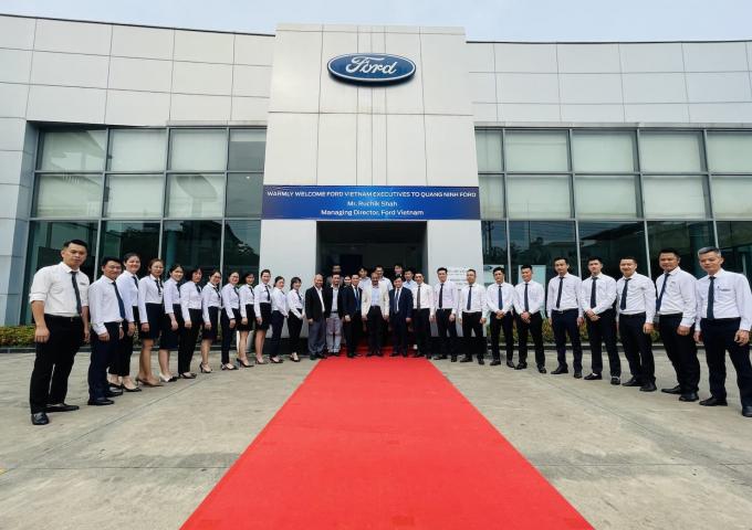 TỔNG GIÁM ĐỐC FORD VIỆT NAM ĐẾN THĂM VÀ LÀM VIỆC TẠI QUẢNG NINH FORD